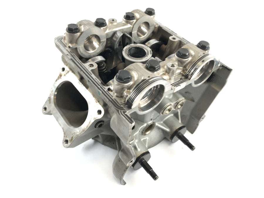 Ducati 1098 S H7 [2009] - cylinder head at the front