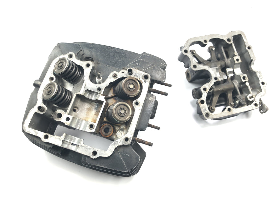 Honda FT 500 PC07 [1983] - Cylinder head valve head rocker arm worn in