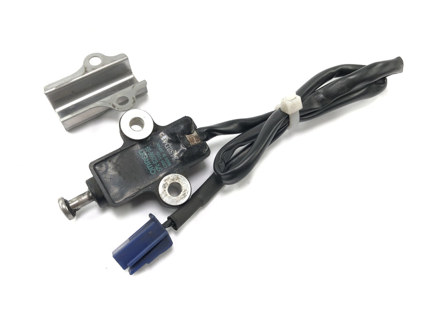 Yamaha YZF R1 RN09 [2003] - side stand switch