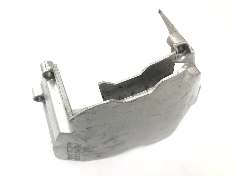 Yamaha YZF R1 RN01 [1998] - Split cover engine lid