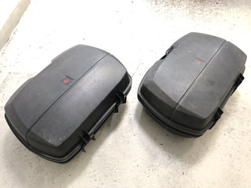 Kawasaki GPZ 1100 ZXT10E [1997] - suitcase with key
