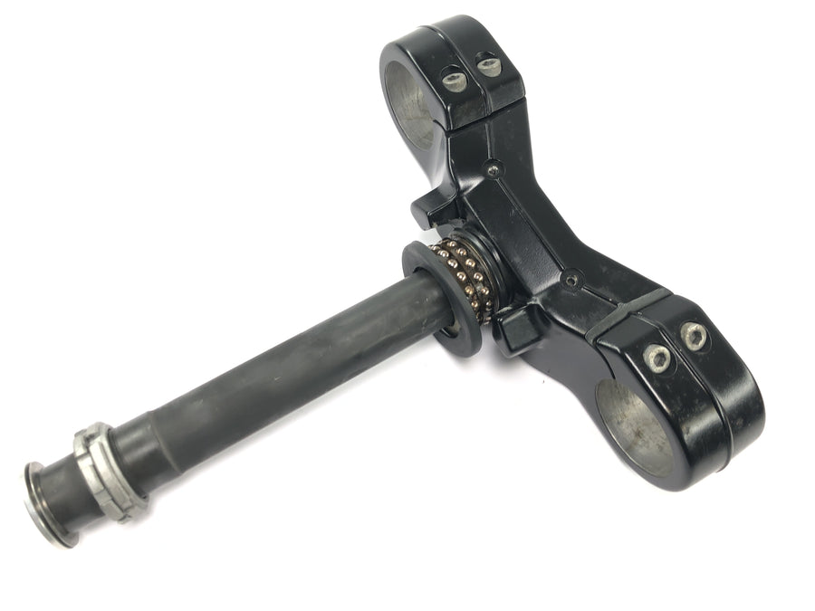 Moto Guzzi Stelvio 1200 8V [2016] - steering head lower fork bridge fork yoke head tube