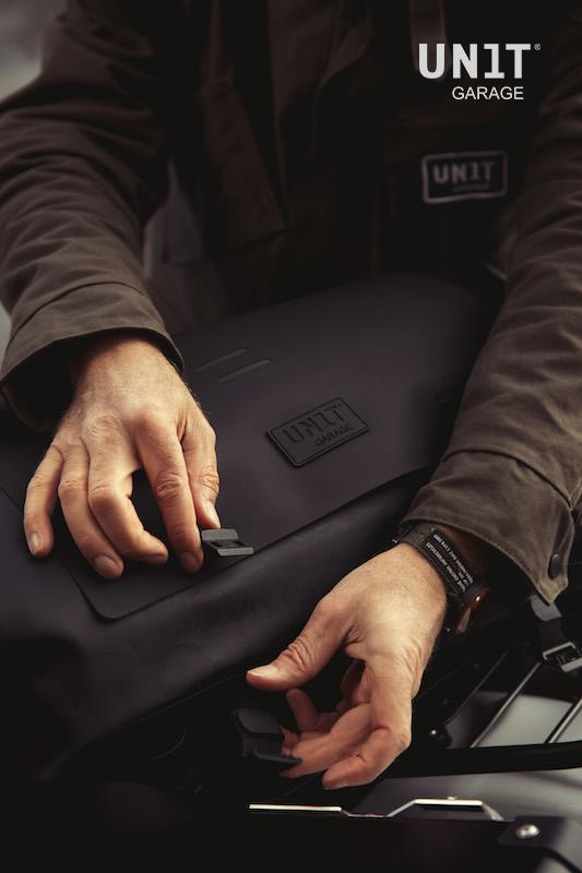 BMW R nineT 1200 Roadster [2014-2023] - Khali Duffle Bag 30L in TPU