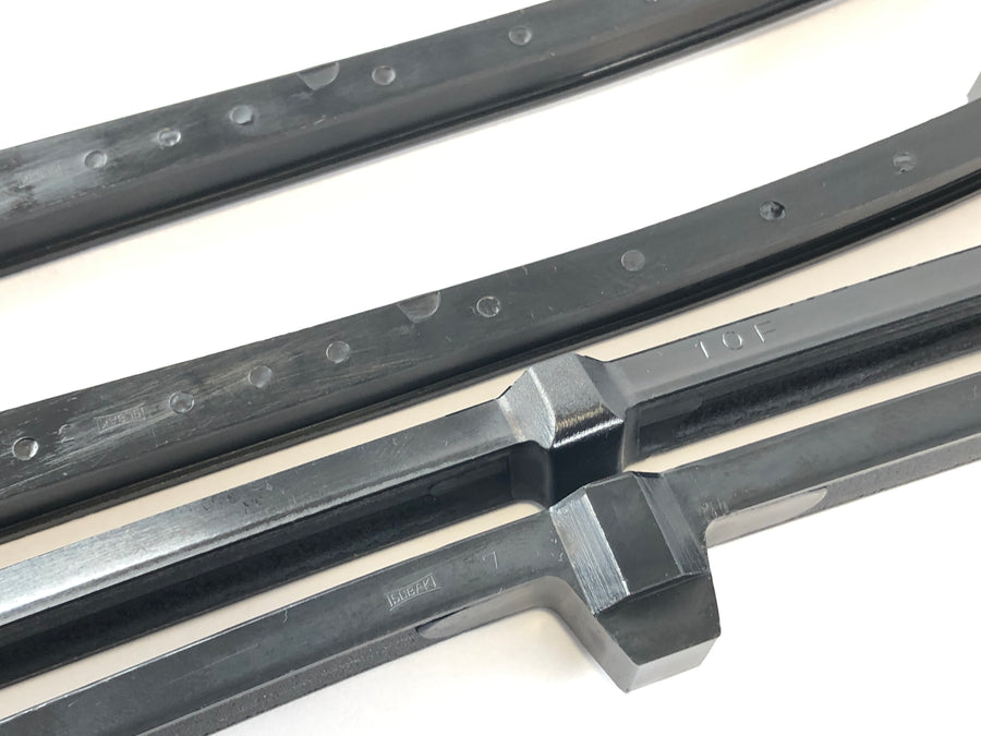 Suzuki Intruder VL 1500 AL [2000] - Tension rail and slide rail set