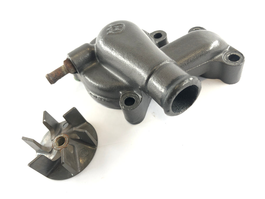 Husqvarna SMR 570 [2003] - Water pump cover with water pump wheel