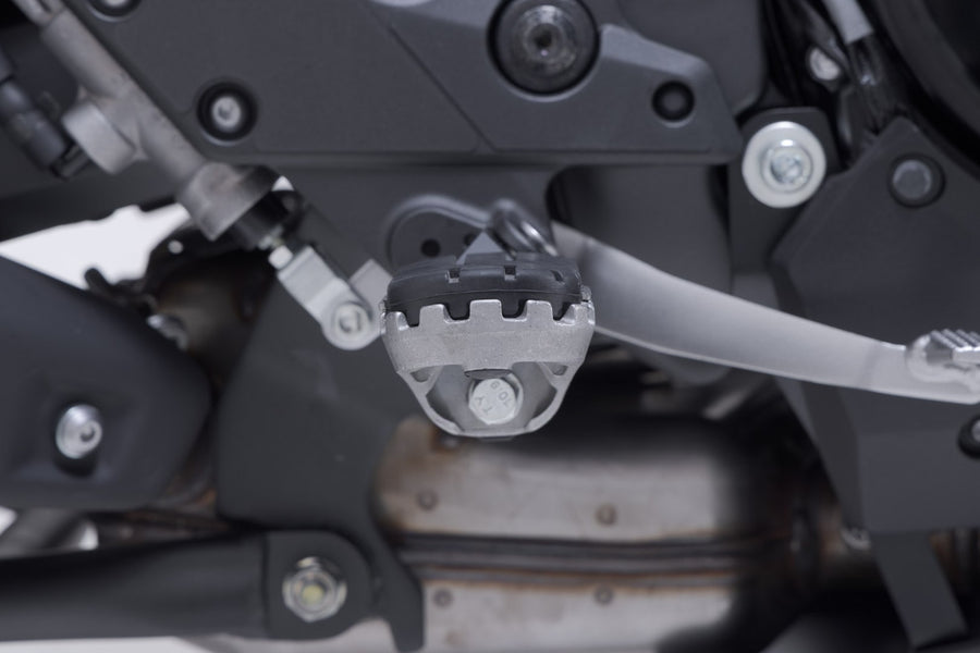 Kawasaki Versys 1100 [2025-2026] - ION Fußrasten-Kit schwarz – Bild 3