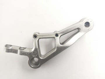 Benelli TNT 1130 Sport [2002] - Rear brake pump bracket