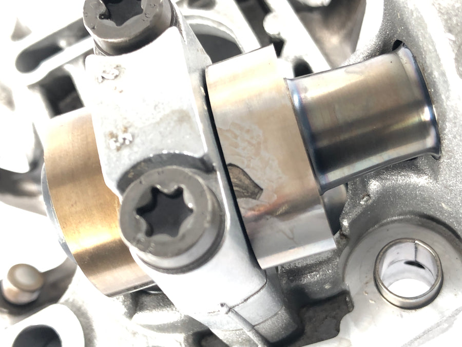 BMW R 1200 C 259C [1998] - Camshaft bracket right camshaft defective