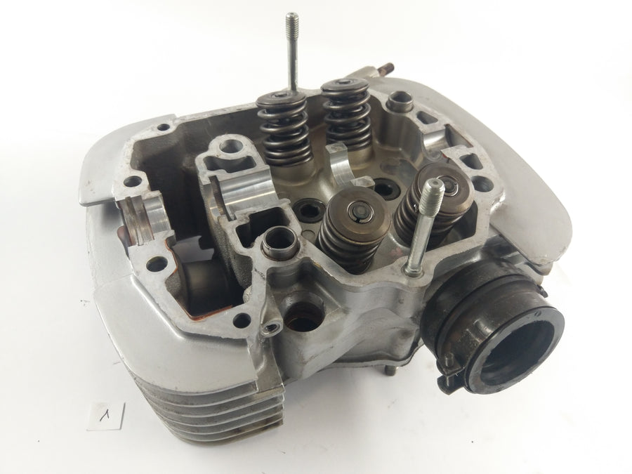 Kawasaki 1500 VN-15 SE VNT 50 A[1989] - Cylinder head