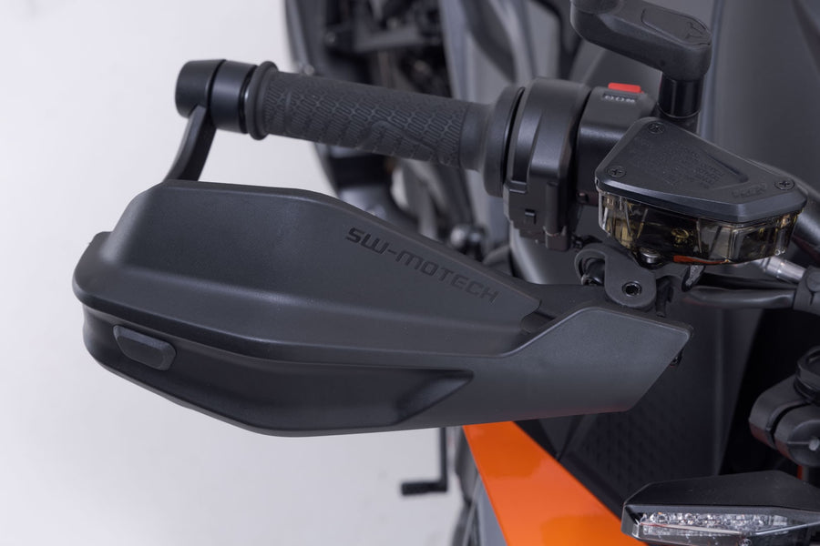KTM 990 Duke R [2025-2026] - Adventure hand protector kit - picture 8