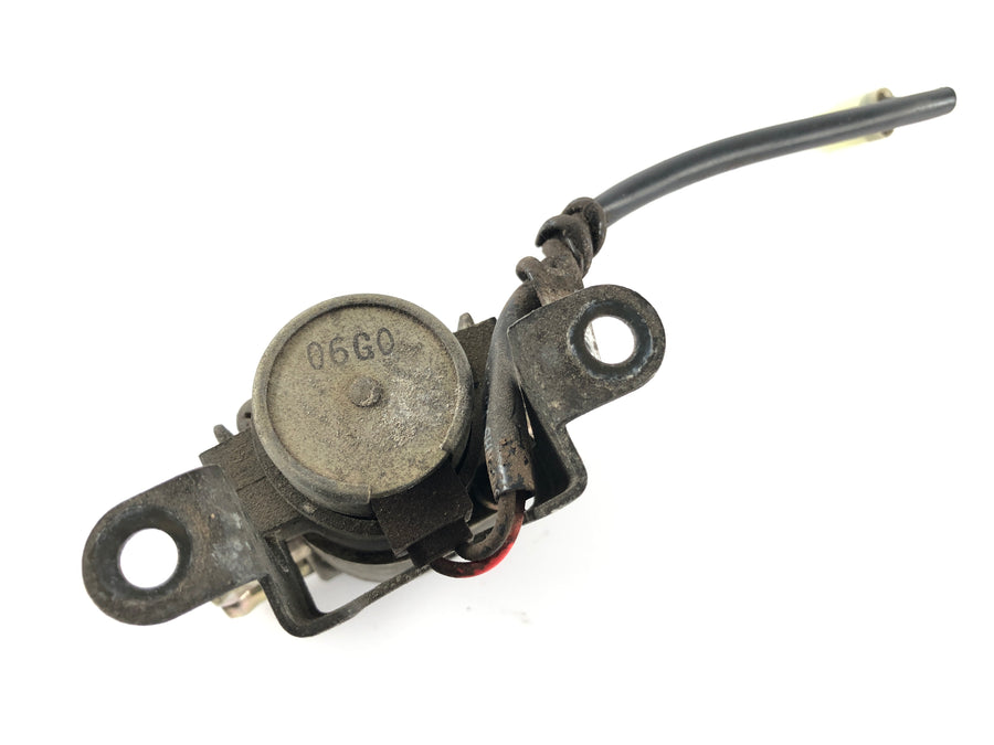 Suzuki DL 1000 V-Strom [2006] - Secondary air valve