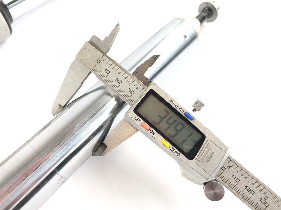 BMW R 1150 R R21 [2002] - Fork Telefork with axle Telelever
