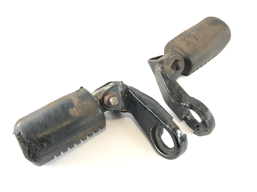 Kawasaki KLR 250 KL250D [1988] - Footrests Driver Footrest Set