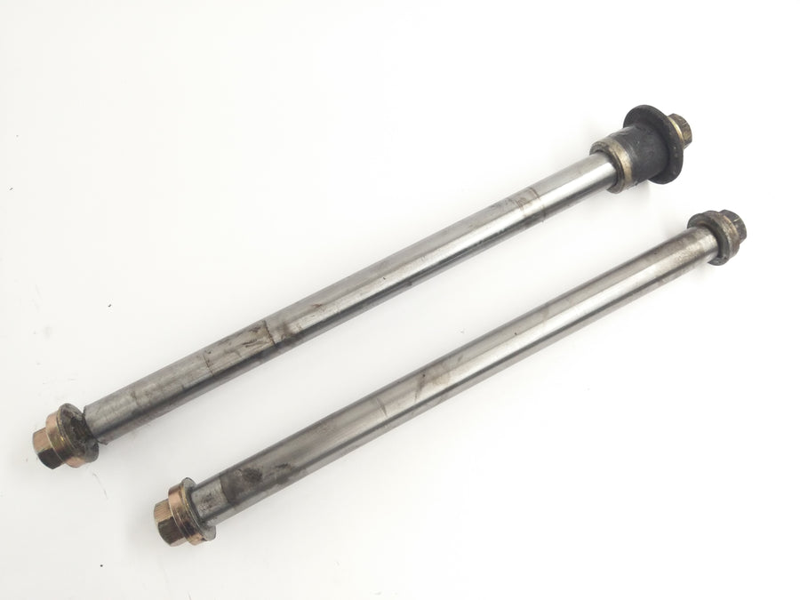 Triumph Tiger 885i T709 [1999] - Swingarm axle and rear axle