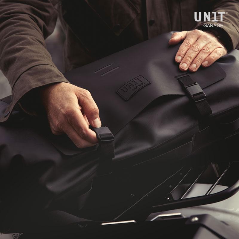 BMW R nineT 1200 Roadster [2014-2023] - Khali Duffle Bag 30L in TPU