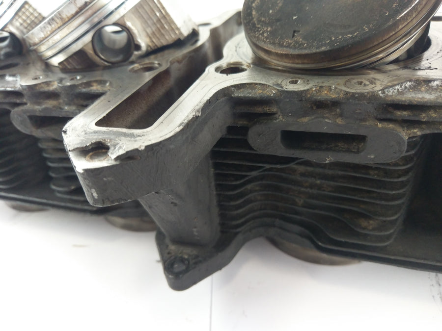 Suzuki GSF 1200 S GV75A [1998] - Cylinder with piston
