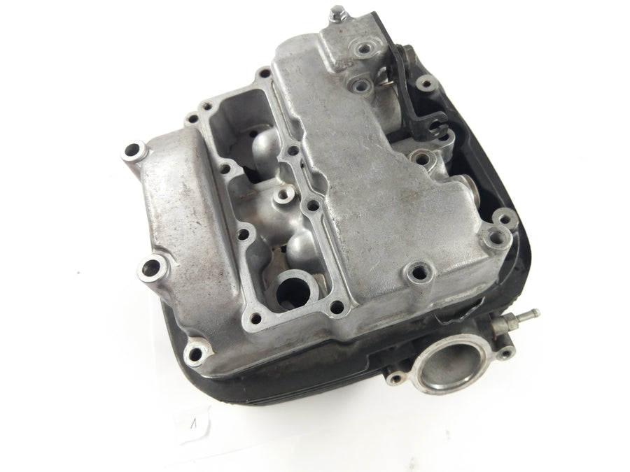 Suzuki Intruder 1500 VL [2000] - Cylinder head front cylinder