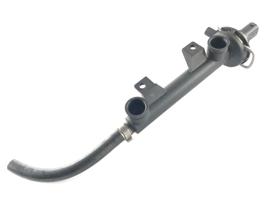 BMW F 800 ST [2006] - Injection rail with pressure regulator