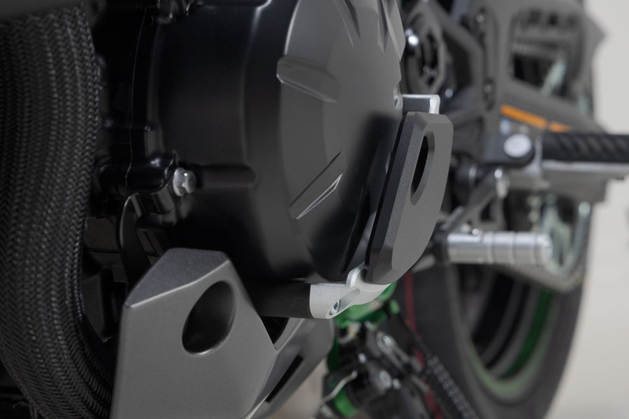Kawasaki Z 900 [2022-2026] - engine case cover protection - picture 8