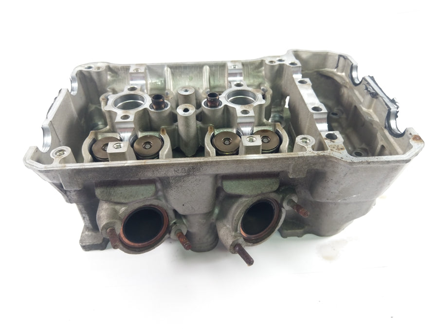 Honda VFR 800 FI RC46 [2000] - Cylinder head