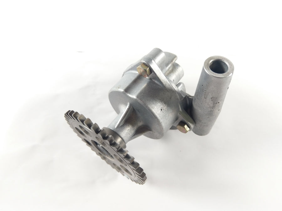 Suzuki GSX-R 750W GR7BA - Oil pump with gear