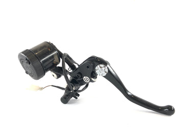 Husqvarna 701 Vitpilen [2018] - Handbrake pump