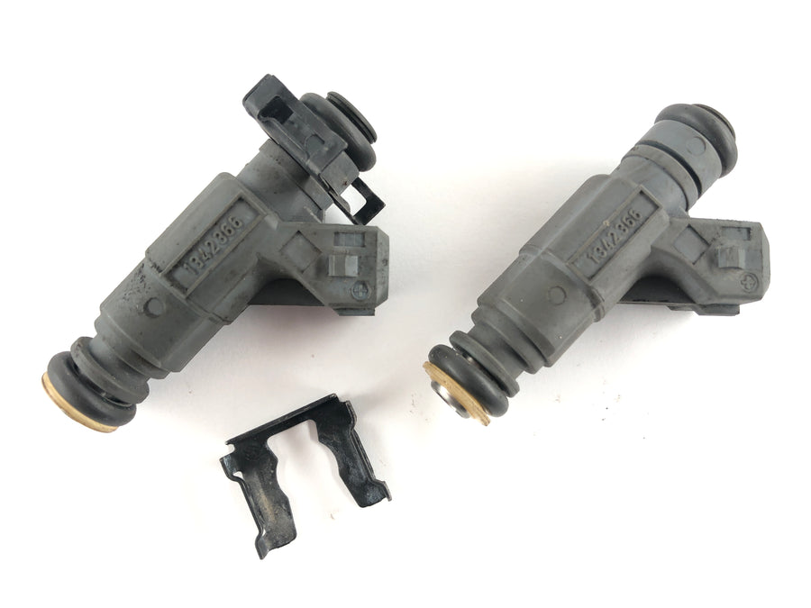 BMW R 1150 R R21 [2002] - Injector Set