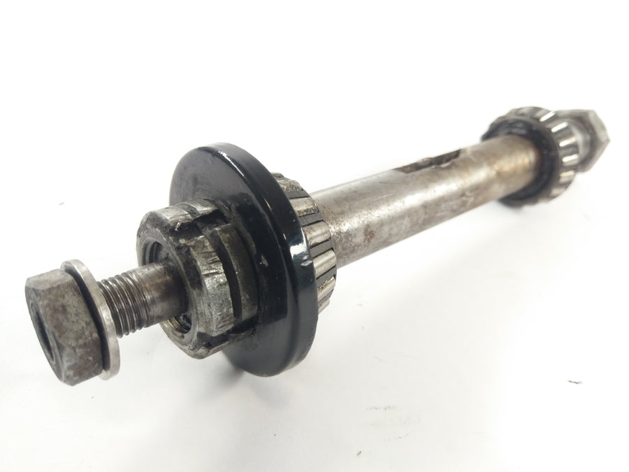 Moto Guzzi V7 Special [1970] - Steering head steering axle