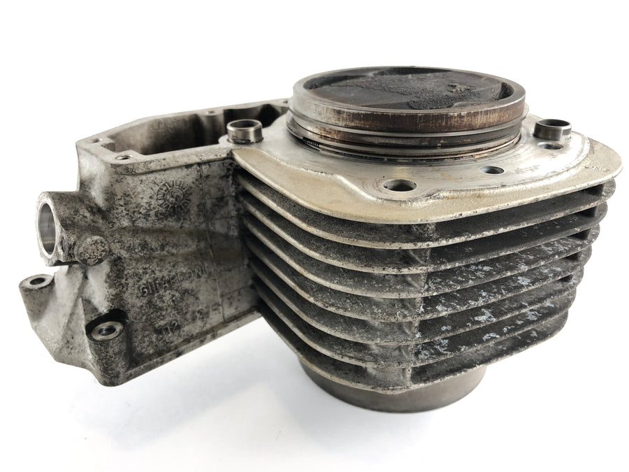 BMW R 1100 GS 259 ​​[1995] - Cylinder with piston