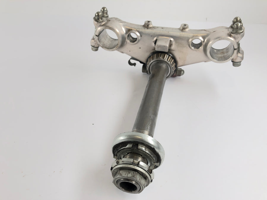 Honda CB 900 F SC01 [1981] - Throttle bridge bottom