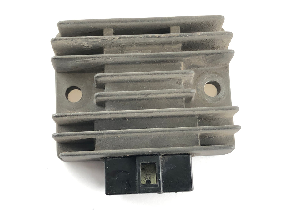 Kawasaki KLR 250 KL250D [1988] - Voltage Regulator