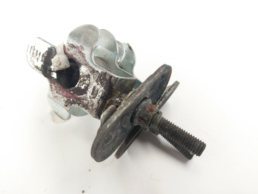 Suzuki GSF 400 GK75B Bandit [1991] - Chain tensioner
