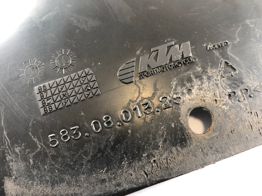KTM 640 LC4 Prestige [2003] - Splash guard