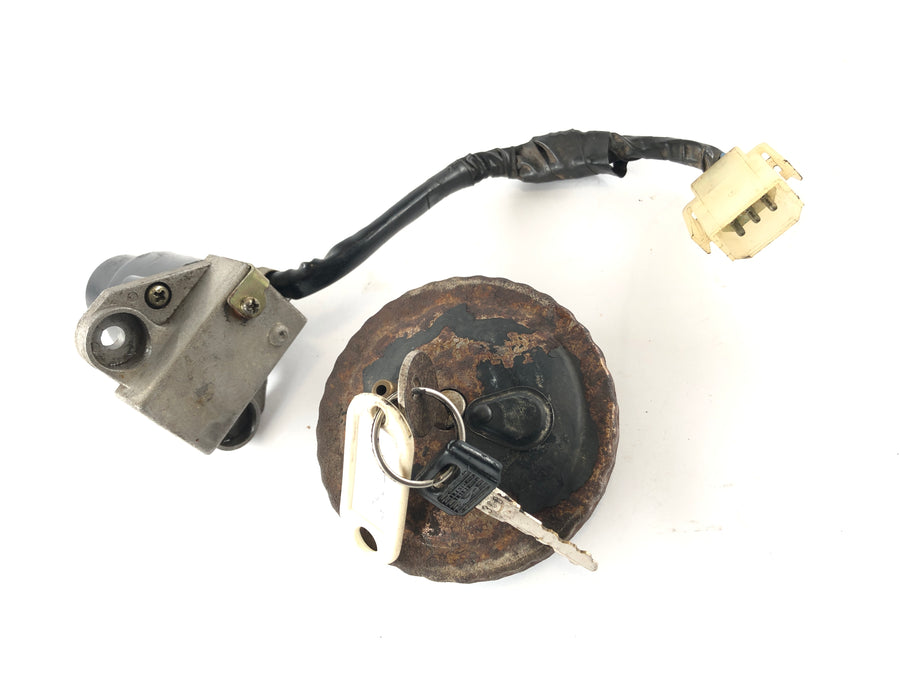 Yamaha XT 350 55V [1987] - Ignition lock tank lock