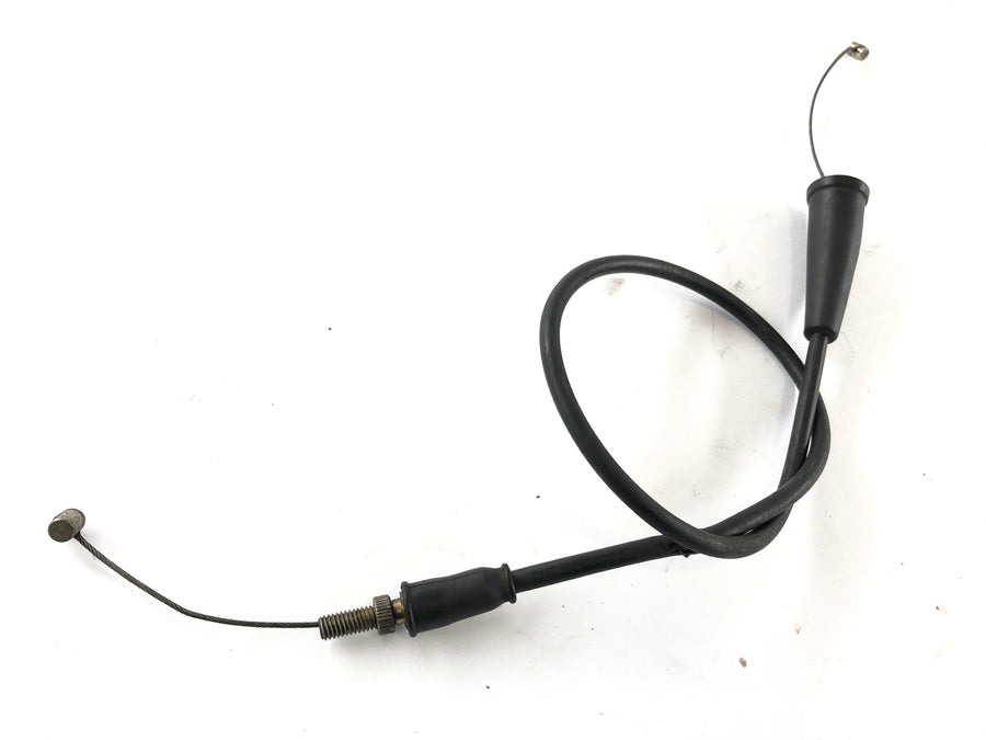 Ducati 888 Strada [1993] - throttle cable