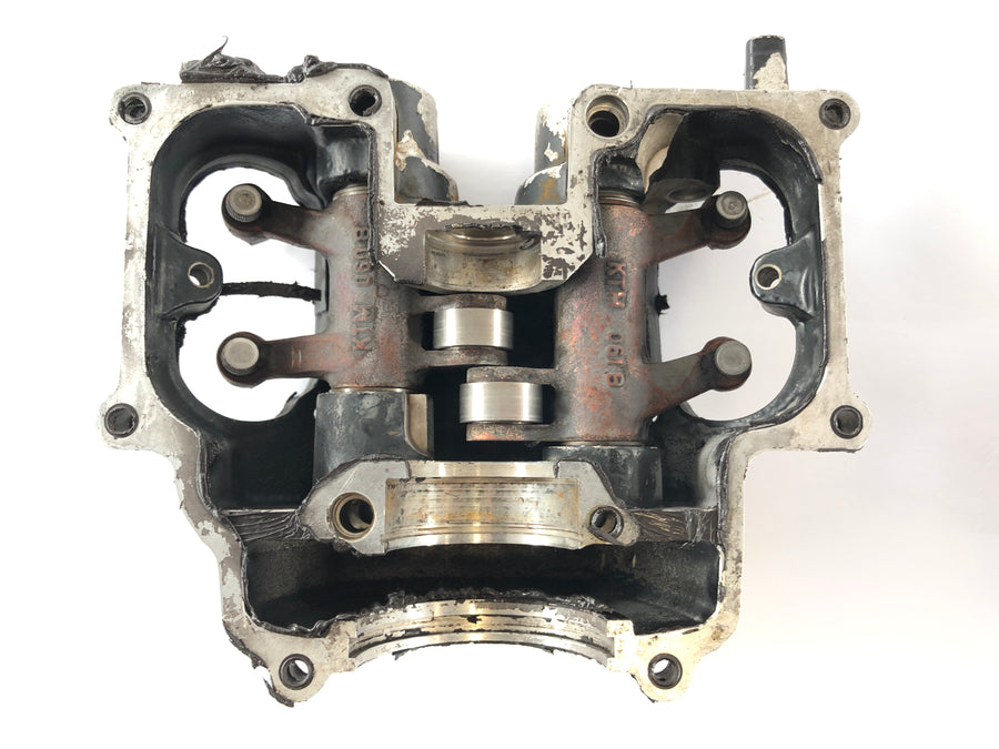 KTM LC4 ER 600 [1994] - Cylinder head
