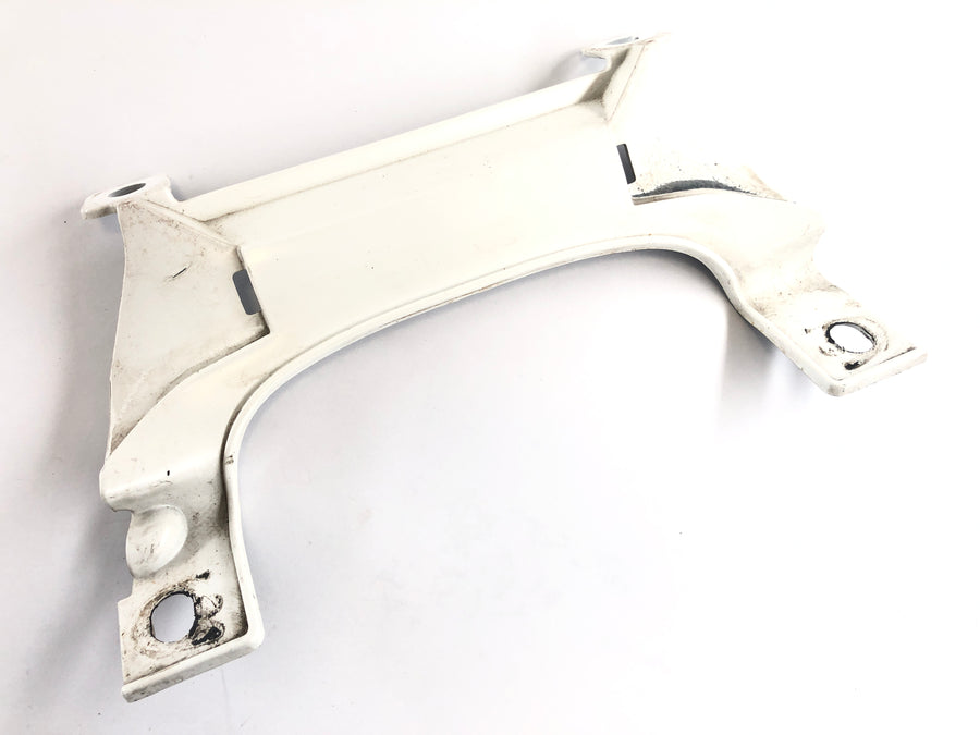 Aprilia RSV 1000 RR Factory [2009] - Rear fairing connection