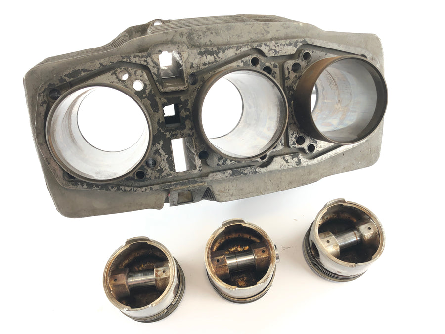 Laverda 1000 / 1 [1973] - cylinder with piston