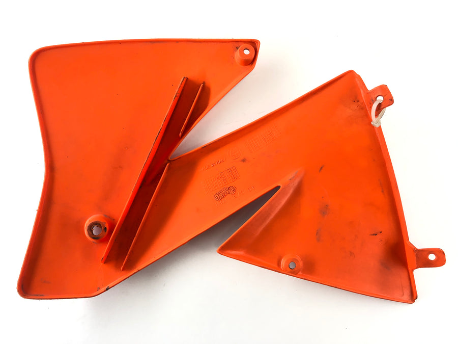 KTM 520 EXC [2001] - Tank fairing left and right