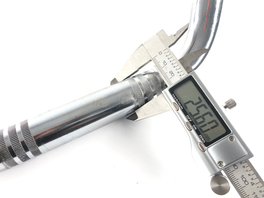 Triumph Bonneville 908MD [2001] - Handlebars