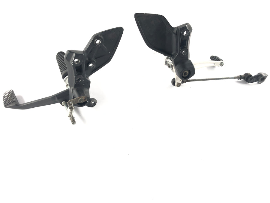 Yamaha XJR 1300 RP02 [2001] - Footrest system