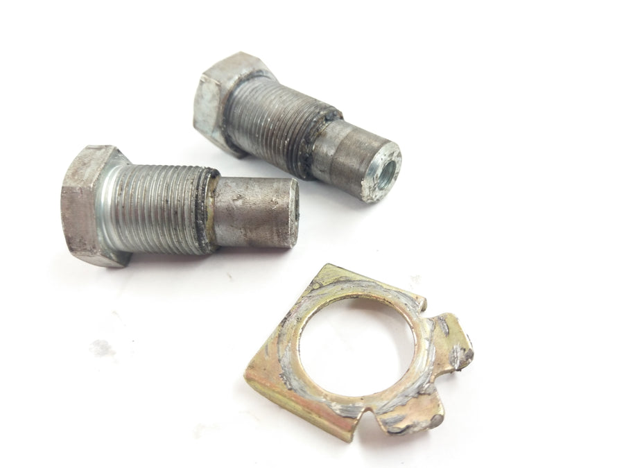 Yamaha XJ 900 F 58L [1985] - Swingarm bolt