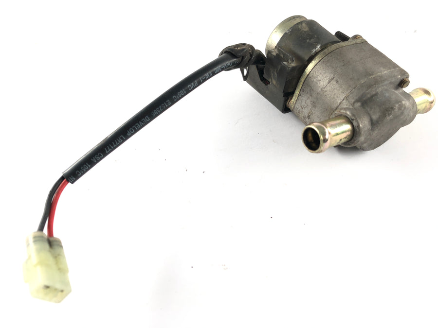 Suzuki DL 1000 V-Strom [2006] - Secondary air valve