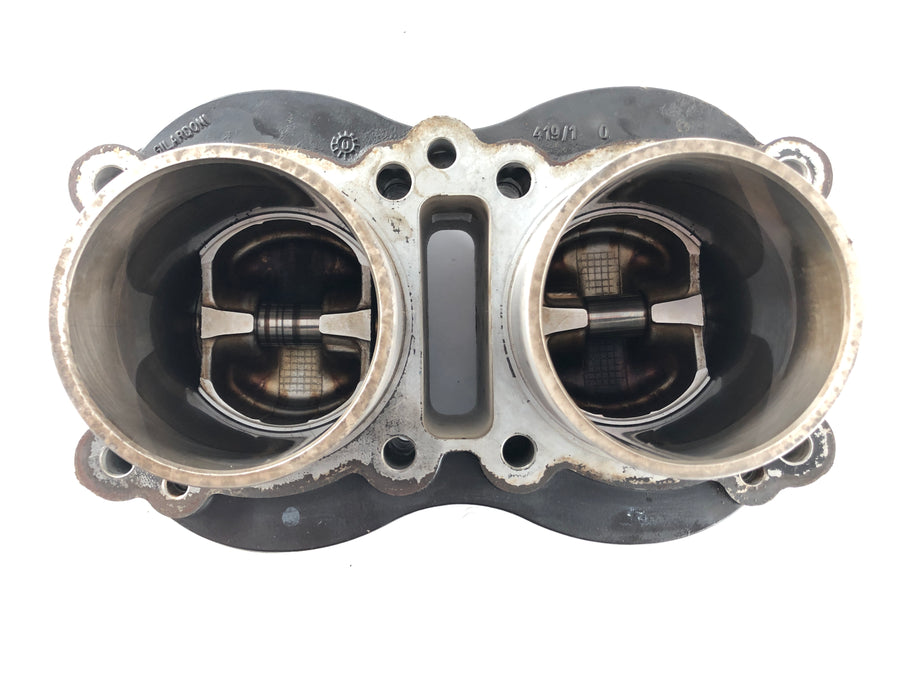 Triumph Bonneville 908MD [2001] - Cylinder with piston