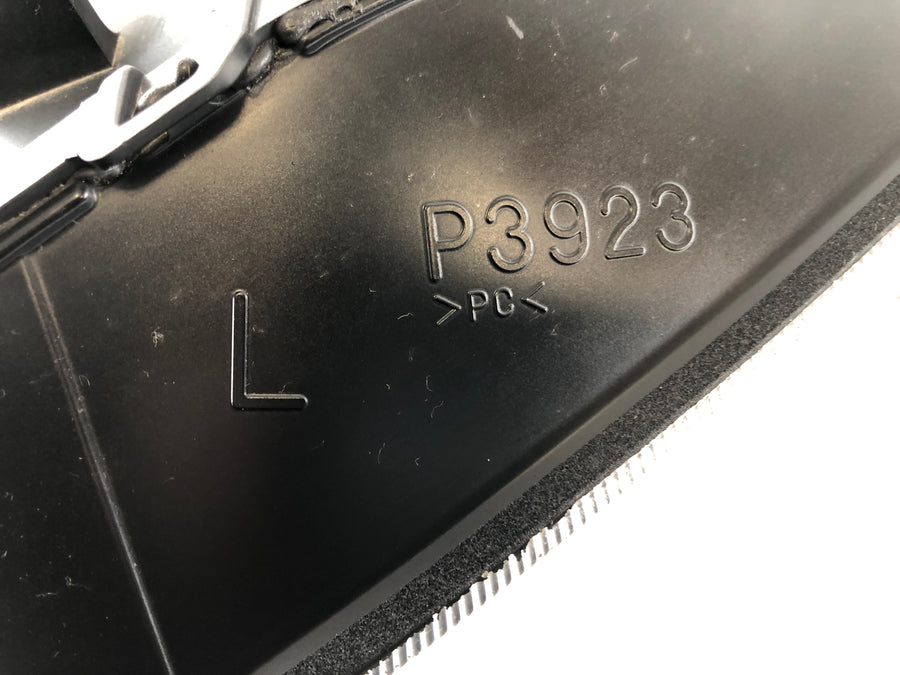 Yamaha YZF R1 RN12 [2005] - Headlight left