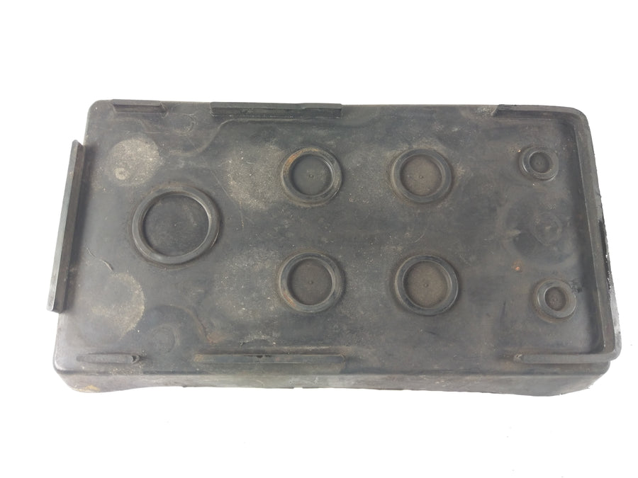 Moto Guzzi 850-T3 California [1978] - rubber mat battery box