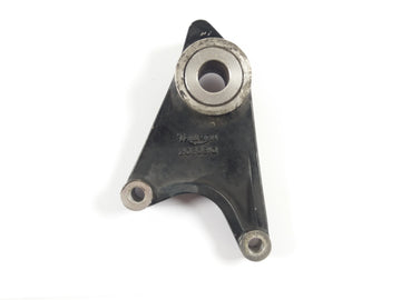 Triumph Tiger 900 T400 [1998] - Rear brake caliper bracket
