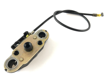 Suzuki Bandit GSF 1200 S WVA9 [2001] - Seat lock