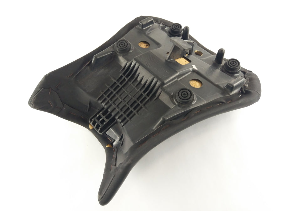 Yamaha YZF 125 RE06 [2011] - Driver's seat