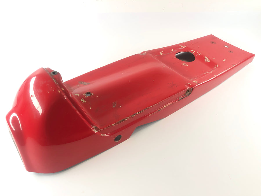 Moto Guzzi Le Mans 1000 VV [1988] - Rear fairing seat P&amp;W with crack